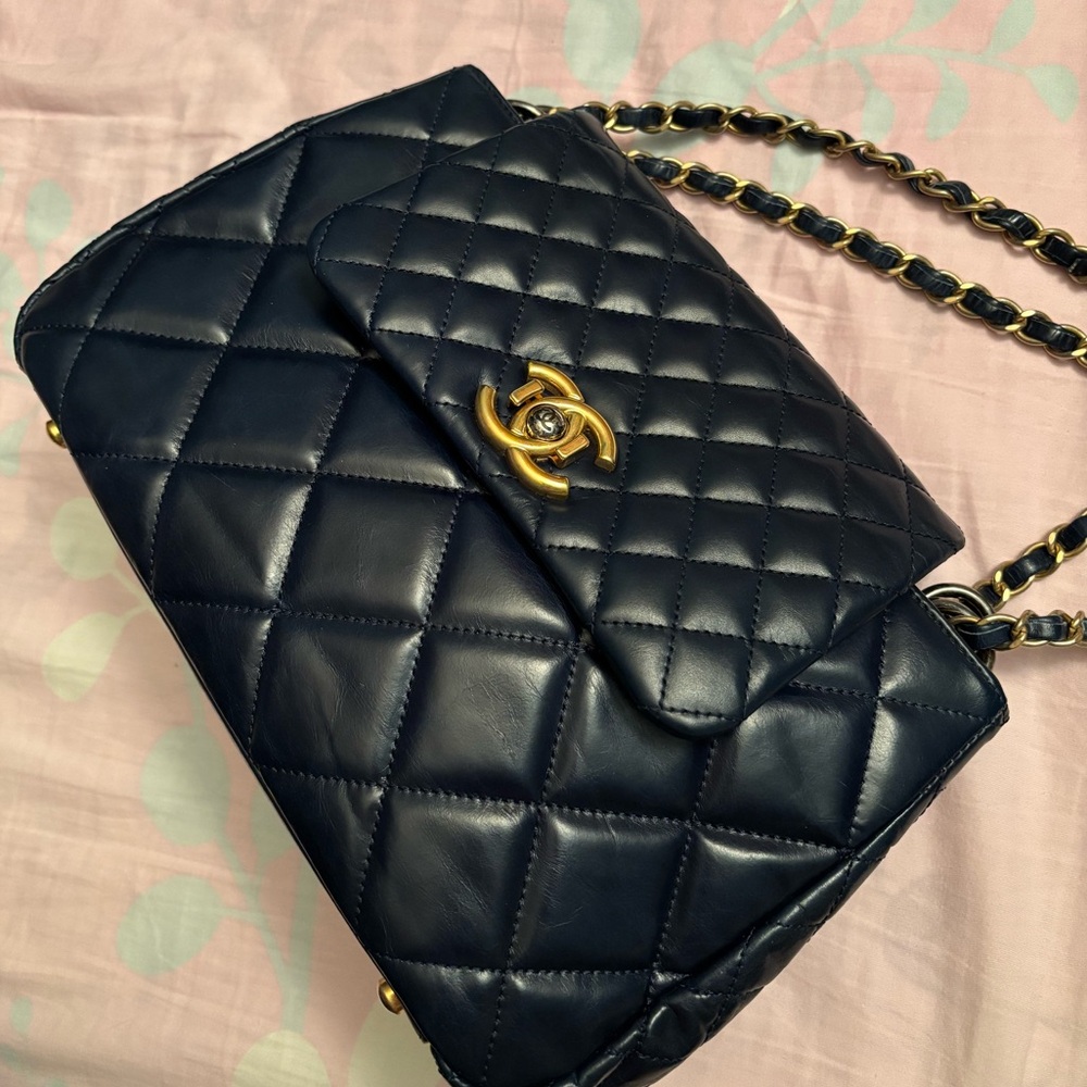 Chanel Accordion Flap Bag Quilted Iridescent Calfskin !